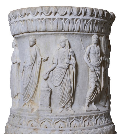 A sacrificial altar originally placed in the forum of the Roman city of Abellinum